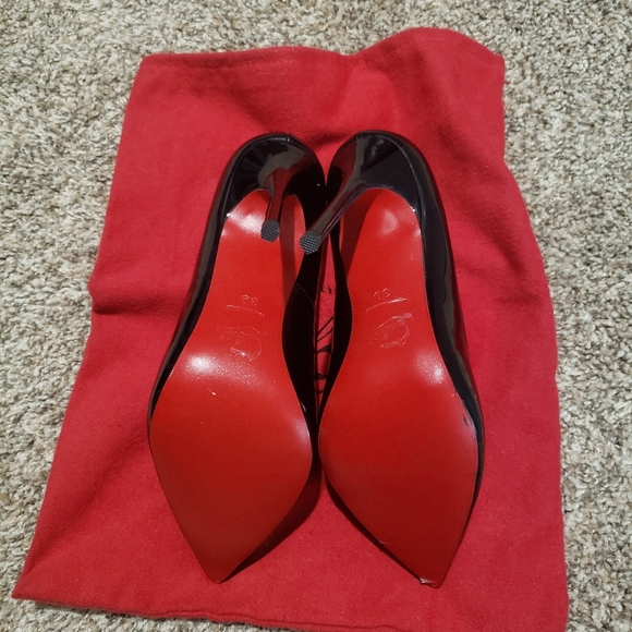 NIB Christian Louboutin Black Stilettos Size 9 - Picture 4 of 4